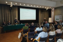 Debata w czasie konferencji