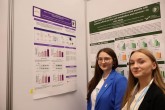Joanna Fiedorowicz i Joanna Grześkowiak podczas sesji posterowej