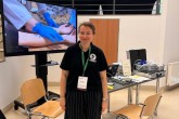 Dr Emilia Grzęda prezentuje Lab Station platformę edukacyjną do nauki fizjologii